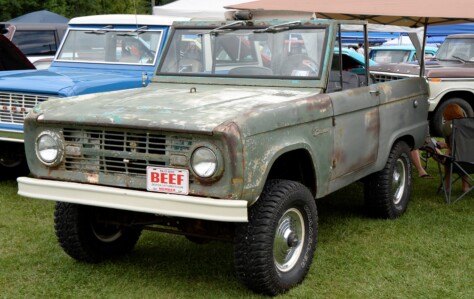 mustangs-broncos-and-f-100s-invade-maggie-valley-for-all-ford-show-2023-08-31_10-02-32_493463