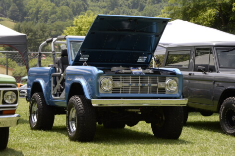 mustangs-broncos-and-f-100s-invade-maggie-valley-for-all-ford-show-2023-08-31_10-09-23_412106