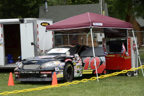 mustangs-broncos-and-f-100s-invade-maggie-valley-for-all-ford-show-2023-08-31_10-13-07_935632