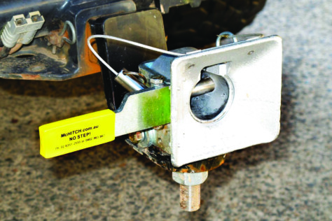 off-roading-with-a-trailer-off-road-trailer-hitch-overview-2023-08-24_12-43-32_647005