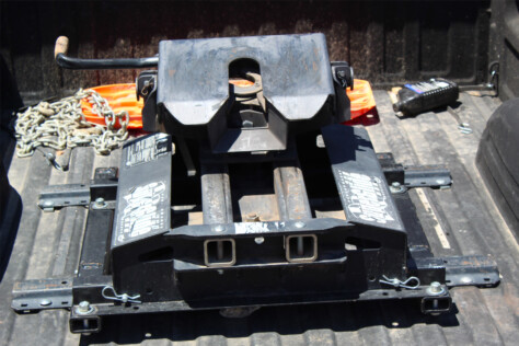 off-roading-with-a-trailer-off-road-trailer-hitches-2023-08-10_19-32-28_633027