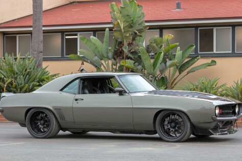 pro-touring-terror-hugo-santanas-hot-1969-camaro-2023-08-03_06-25-33_670601