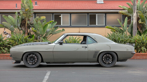 pro-touring-terror-hugo-santanas-hot-1969-camaro-2023-08-03_06-25-43_901733