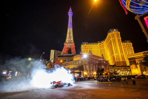 red-bull-racing-gets-lit-ahead-of-las-vegas-grand-prix-with-menzies-2023-08-16_11-08-06_084606