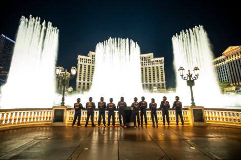 red-bull-racing-gets-lit-ahead-of-las-vegas-grand-prix-with-menzies-2023-08-16_11-08-25_301034