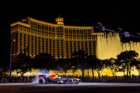 red-bull-racing-gets-lit-ahead-of-las-vegas-grand-prix-with-menzies-2023-08-16_11-09-34_213130