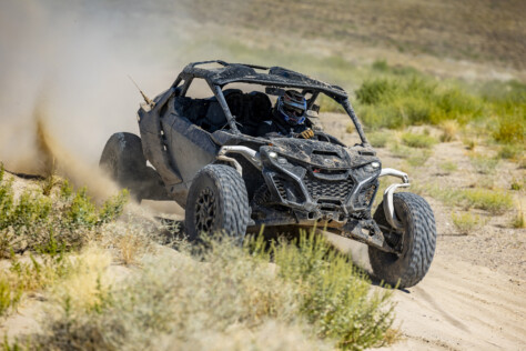 can-am-maverick-r-test-drive-impressions-hint-at-super-utv-2023-09-12_13-59-21_197849
