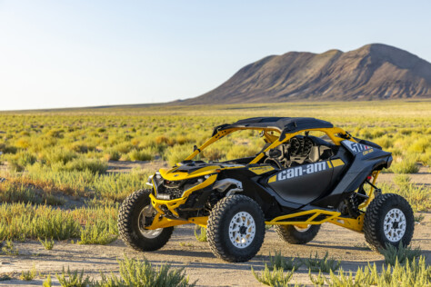 can-am-maverick-r-test-drive-impressions-hint-at-super-utv-2023-09-12_14-00-08_230050