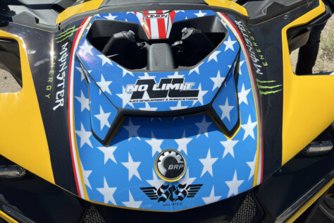 can-am-maverick-r-test-drive-impressions-hint-at-super-utv-2023-09-14_15-39-38_978146
