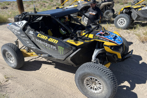can-am-maverick-r-test-drive-impressions-hint-at-super-utv-2023-09-14_15-39-50_974184