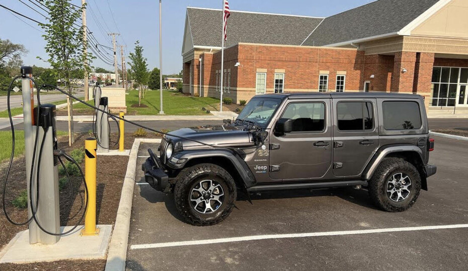 EV Feature Friday: Chris’s 2021 Jeep Wrangler 4xe