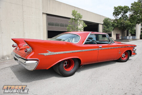 winged-warrior-1961-imperial-crown-coupe-pro-street-cruiser-2023-09-25_13-29-50_969072