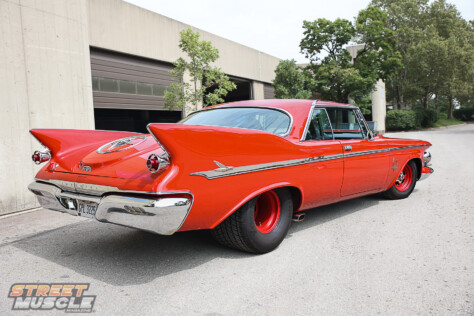 winged-warrior-1961-imperial-crown-coupe-pro-street-cruiser-2023-09-25_13-29-56_492620