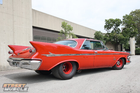 winged-warrior-1961-imperial-crown-coupe-pro-street-cruiser-2023-09-25_13-30-07_963667