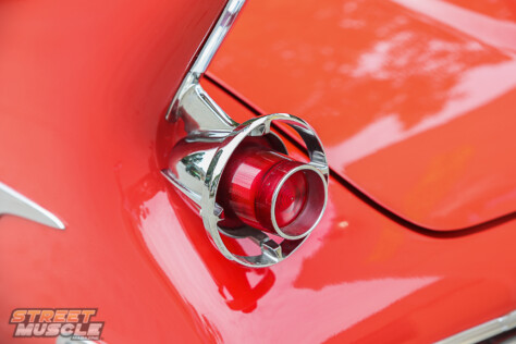 winged-warrior-1961-imperial-crown-coupe-pro-street-cruiser-2023-09-25_13-30-57_598173