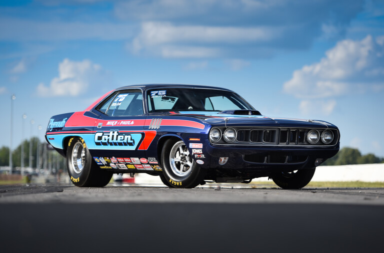Mike Cotten Debuts Head-Turning New '71 Barracuda Super Stocker
