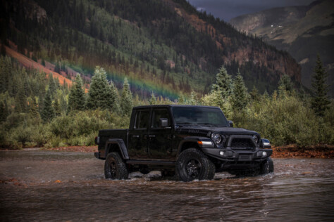 everything-you-need-to-know-about-the-2024-jeep-gladiator-2023-10-19_16-30-10_944074