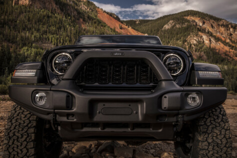 everything-you-need-to-know-about-the-2024-jeep-gladiator-2023-10-19_16-30-27_155536