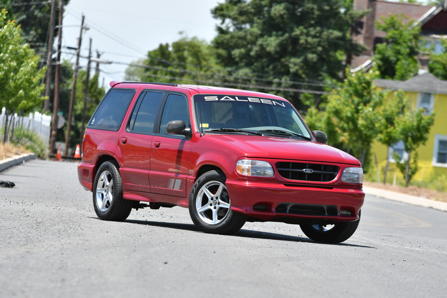 Saleen XP8