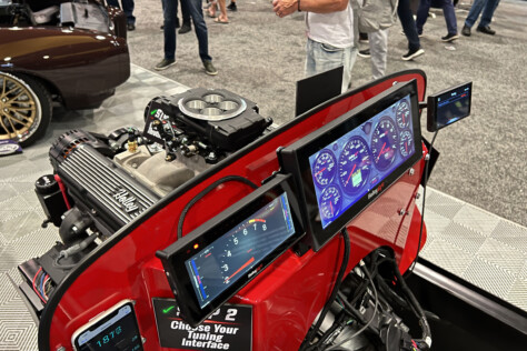 2023-sema-show-holley-shows-easy-setup-sniper-2-efi-system-2023-11-21_11-34-41_856775