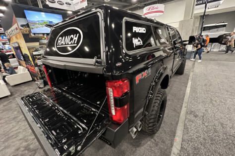2023-sema-show-rugged-venturous-truck-cap-designed-for-adventure-2023-11-16_16-28-08_449364