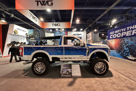 sema-2023-forged-off-road-race-wheels-from-dirty-life-wheels-2023-11-03_10-51-54_918883