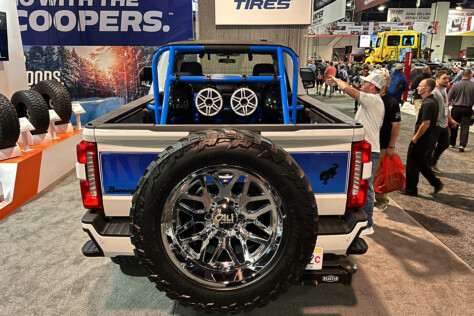 sema-2023-forged-off-road-race-wheels-from-dirty-life-wheels-2023-11-03_10-52-24_496041