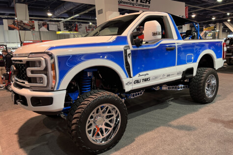 sema-2023-forged-off-road-race-wheels-from-dirty-life-wheels-2023-11-03_10-52-41_678219
