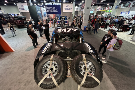 sema-2023-forged-off-road-race-wheels-from-dirty-life-wheels-2023-11-03_10-53-17_665284