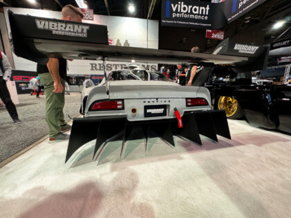 sema-2023-hammerhead-is-half-muscle-car-half-indycar-2023-11-21_14-44-55_747658