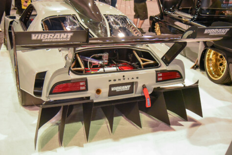 sema-2023-hammerhead-is-half-muscle-car-half-indycar-2023-11-21_14-46-57_164329