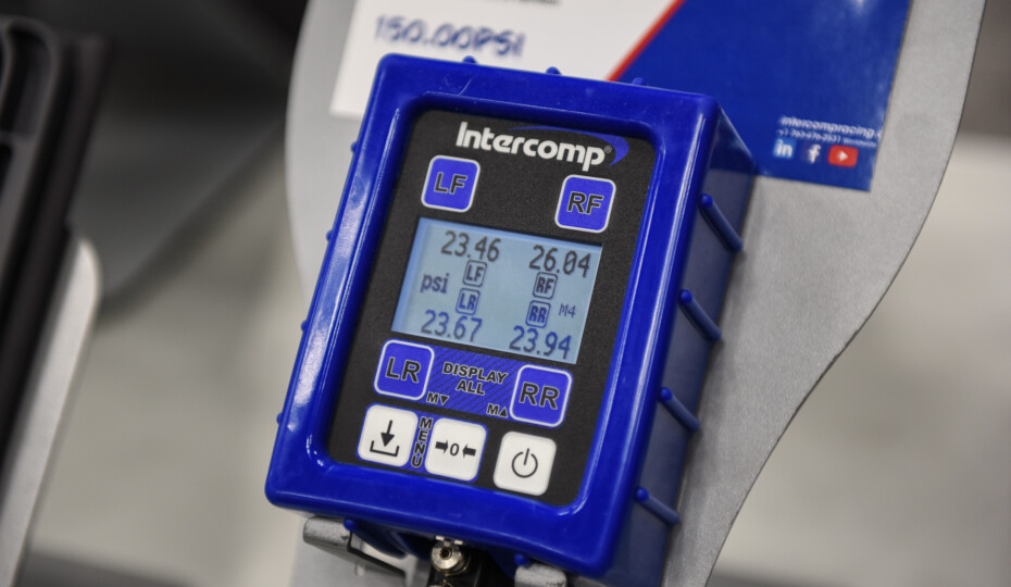PRI 2023: Intercomp Debuts Three New Tire Pressure Gauges