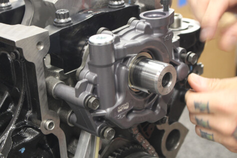 building-the-1200-horsepower-hemi-giveaway-engine-at-pri-part-1-2023-12-14_12-02-51_355384