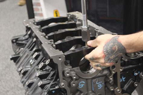 building-the-1200-horsepower-hemi-giveaway-engine-at-pri-part-1-2023-12-14_12-03-16_254876