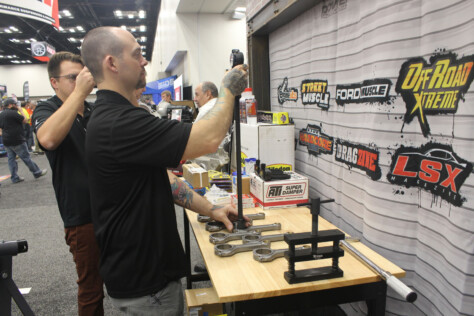 building-the-1200-horsepower-hemi-giveaway-engine-at-pri-part-1-2023-12-14_12-03-32_645476