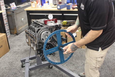 building-the-top-end-of-the-1200-horsepower-hemi-giveaway-engine-2023-12-20_23-12-15_758026