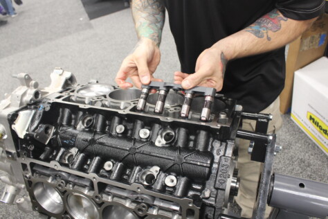 building-the-top-end-of-the-1200-horsepower-hemi-giveaway-engine-2023-12-20_23-12-31_379103