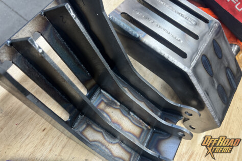 ford-ranger-ultimate-prerunner-gets-new-4x4-suspension-upgrade-2023-12-26_21-50-47_949301