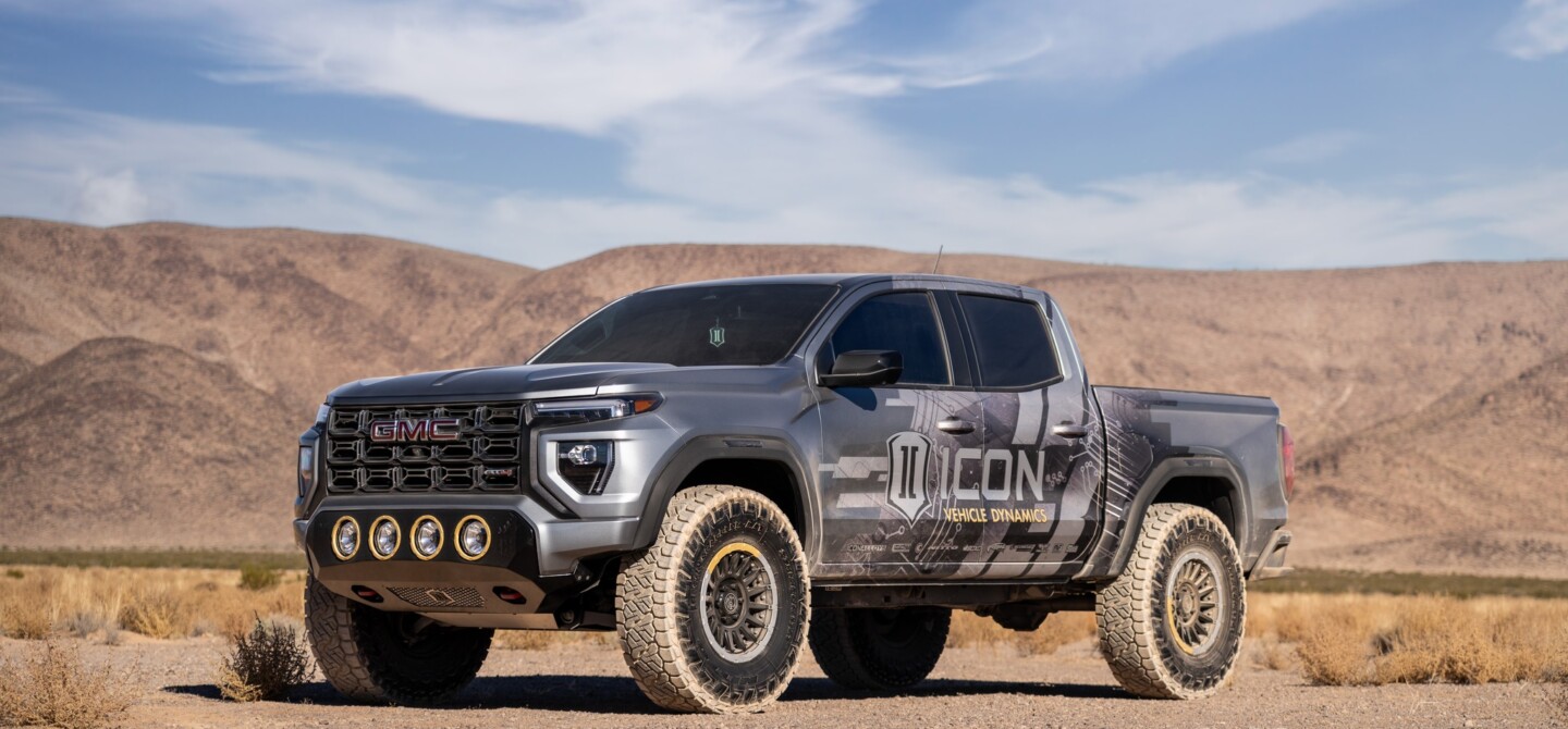 2023 GMC Canyon AT4