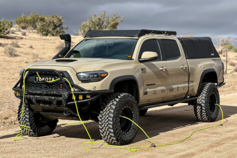 off-road-xtreme-ultimate-holiday-gift-guide-off-road-gear-2023-12-12_17-48-10_361803