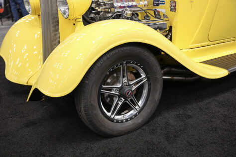 pri-2023-street-outlaws-star-joe-woods-shows-off-his-1934-dodge-2023-12-14_13-25-52_978884