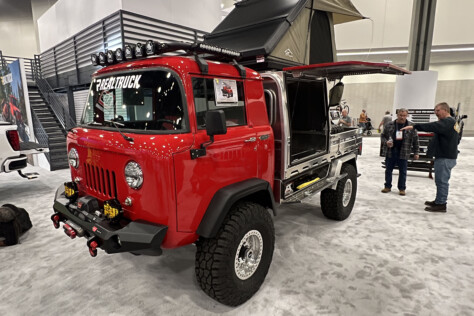 sema-2023-realtruck-collabs-with-meateater-on-2019-silverado-build-2023-12-05_16-40-21_996281