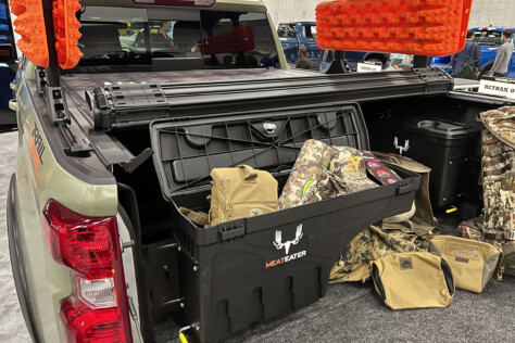sema-2023-realtruck-collabs-with-meateater-on-2019-silverado-build-2023-12-05_16-40-43_165577