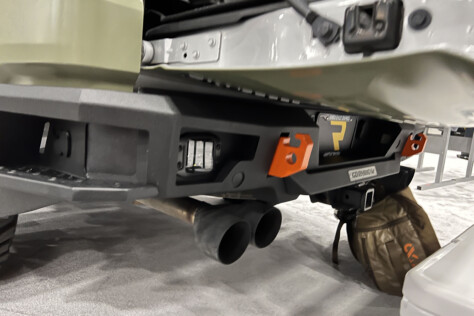 sema-2023-realtruck-collabs-with-meateater-on-2019-silverado-build-2023-12-05_16-40-48_284113