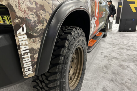 sema-2023-realtruck-collabs-with-meateater-on-2019-silverado-build-2023-12-05_16-41-22_231223