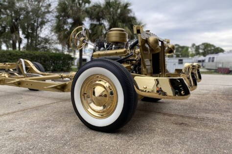 work-continues-on-gold-55-chevy-tribute-to-gms-50-millionth-vehicle-2023-12-12_06-46-34_227097