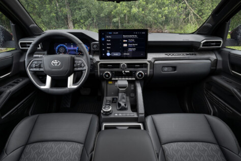 2024-toyota-tacoma-design-inspired-by-off-road-racing-2024-01-08_17-30-26_608631