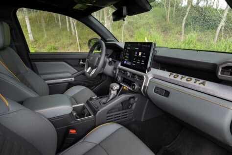 2024-toyota-tacoma-design-inspired-by-off-road-racing-2024-01-08_17-30-54_257753