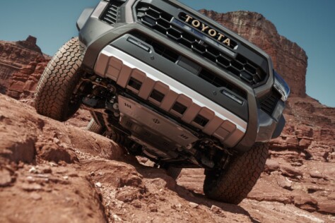 2024-toyota-tacoma-design-inspired-by-off-road-racing-2024-01-08_17-30-57_451198
