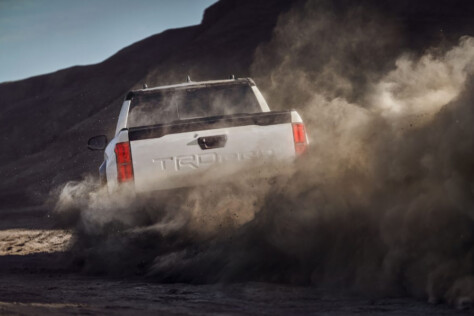 2024-toyota-tacoma-design-inspired-by-off-road-racing-2024-01-08_17-32-07_915527